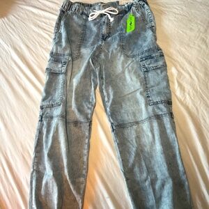 SO HIGH RISE CARGO JOGGER SIZE SMALL